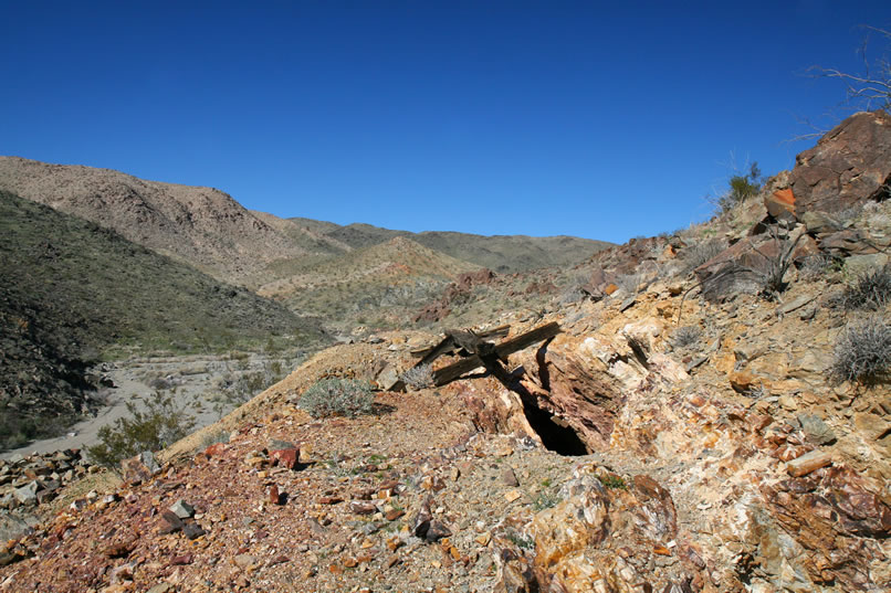 Up above the inclined shaft are some open stopes.