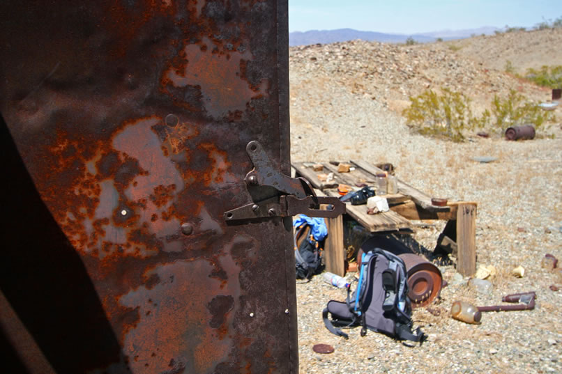 Here's a look at the latch on the inside of the top portion of the door to the cabin.