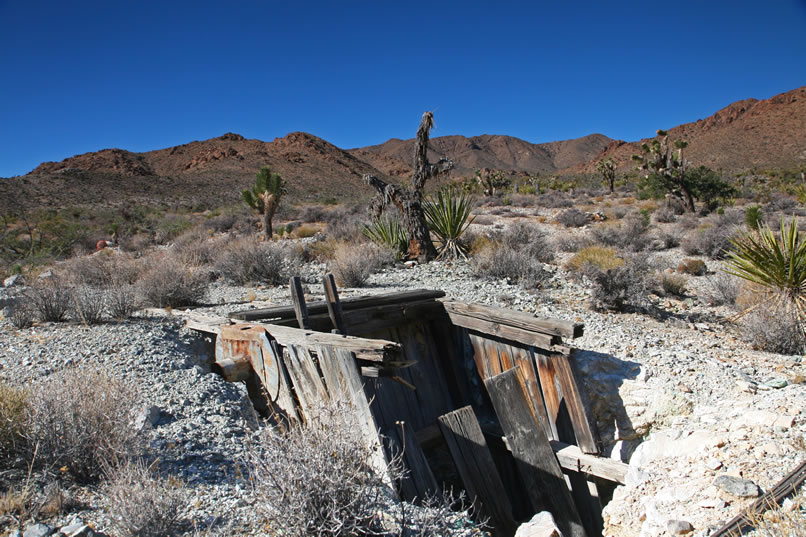 Here's a look at one of the crumbling shafts near the trash dump.