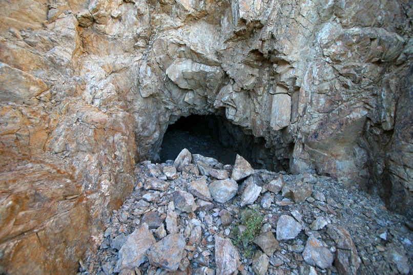 Unfortunately, the main tunnel looks far too unstable to enter.