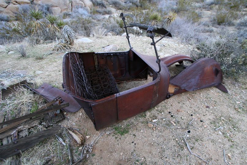 Here are a couple of views from the other side of the old vehicle.