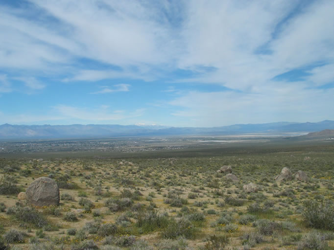 Along the way we got some great views of Ridgecrest and China Lake in the distance.