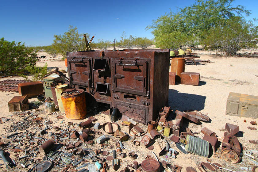 Shortly after arriving at the Mojave Desert Heritage and Cultural Association, we take the self-guided tour of the historic artifact assemblages.  In the back country we're lucky to find a few old cans but here we're able to see in detail what things actually looked like in the past.