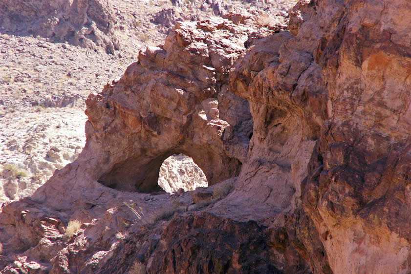 Howard soon finds himself in a rugged and rocky area adjacent to the wash.  (Photo courtesy of Howard Brown.)