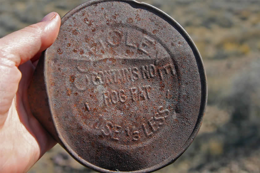 The lid from a tin of Cottolene, which was a lard substitute popular during this era.