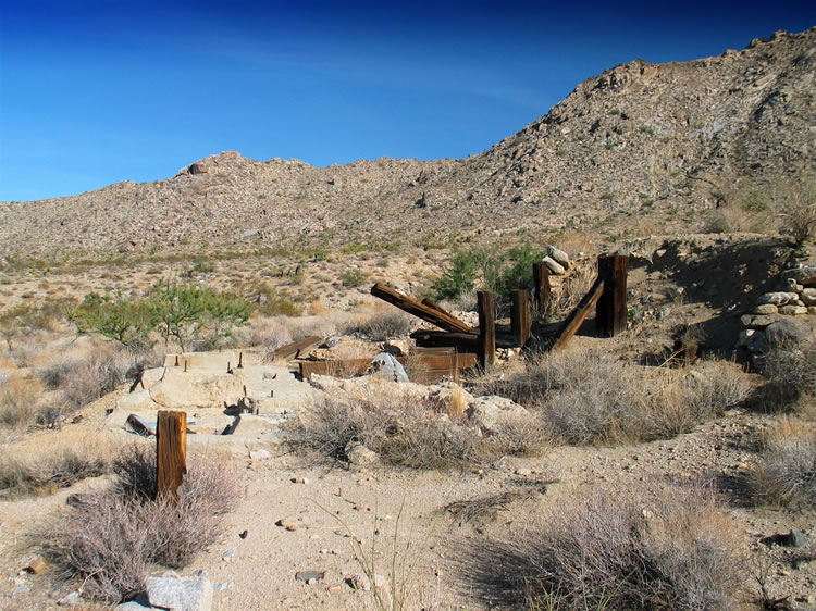 After negotiating a surprisingly steep and deep ravine, we arrive at the old mill ruins below the "Nightingale" mine.  Again, we're using a code name which is all too obvious for all you experts!