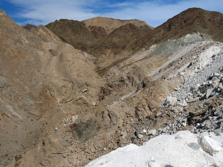 Looking north at east dipping limestone layers.