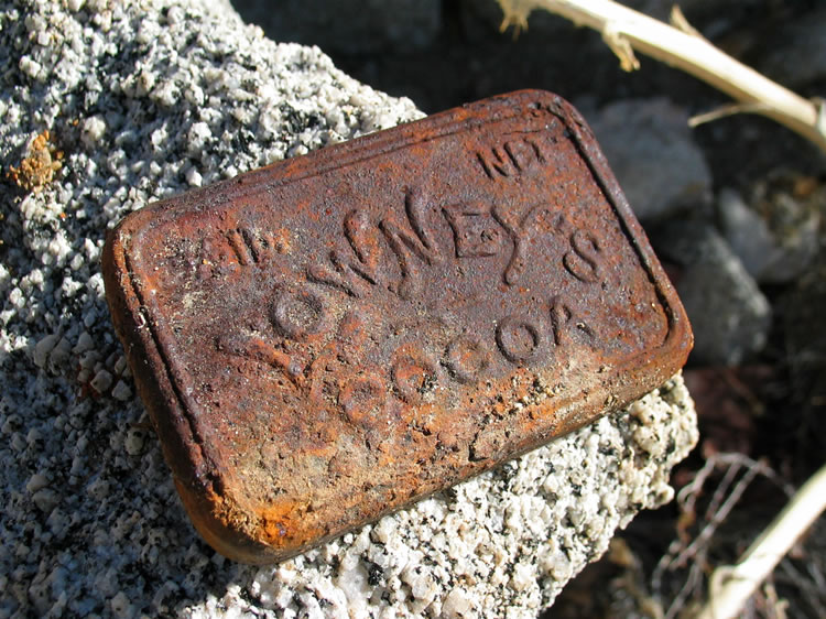 This is the first time that we've come across the lid to a tin of Lowney's Cocoa.