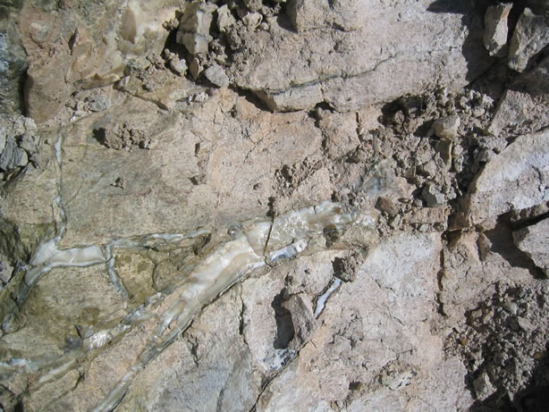 Another view of an opal vein.