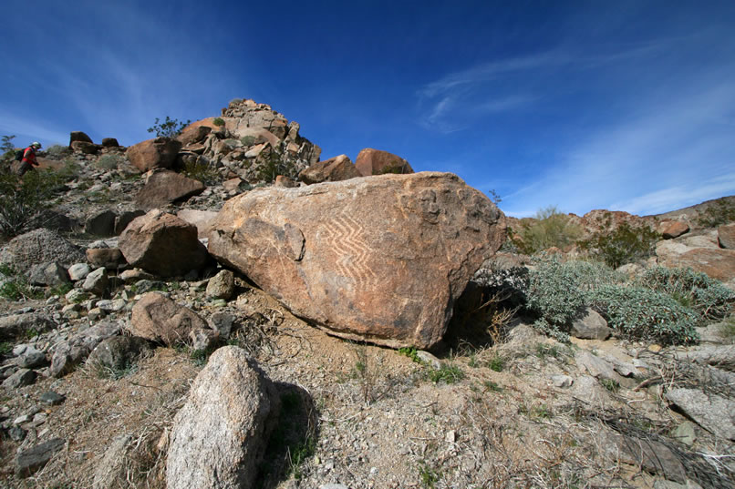 Crossing to the other side of the wash where a point of rocks stands out near another wash junction turns up the nicest bit of rock art yet.