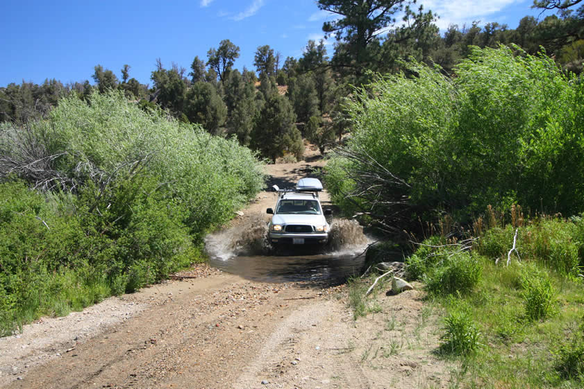 From here we rejoin 2N02 and wind our way toward Baldwin Lake near Big Bear.  Along the way we get to splash in the water of the Arrastre Creek crossing.