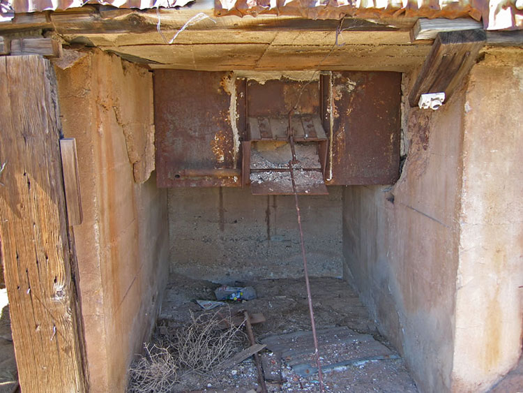 This apparatus is located underneath the floor of the mill building.