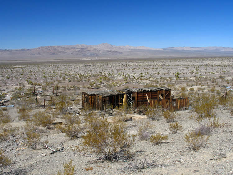 The cabins certainly do look unusual as far as desert cabins go and we start over to them to take a closer look.