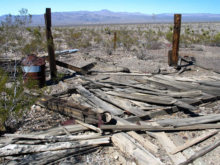 Just to the north of the cabins and across the old road is yet another structure ruin.