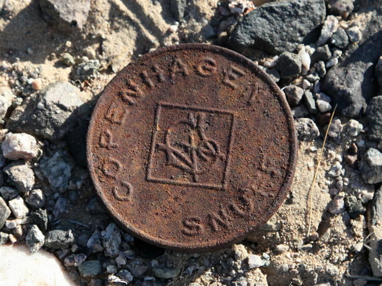 We decide that it's time to head up to the mine.  However, we have to pass through the debris scatter from the old structure ruin in order to get there.  You know what this means...more trash!