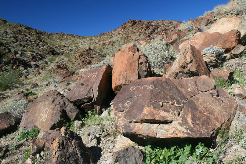 We decide to spend the morning exploring the largest petroglyph site in the Southern Eagle Mountains.  It may be the largest, but it's still little known and seldom visited.  In fact, we really don't know what to expect, so if you tag along then we'll all find out what's here!