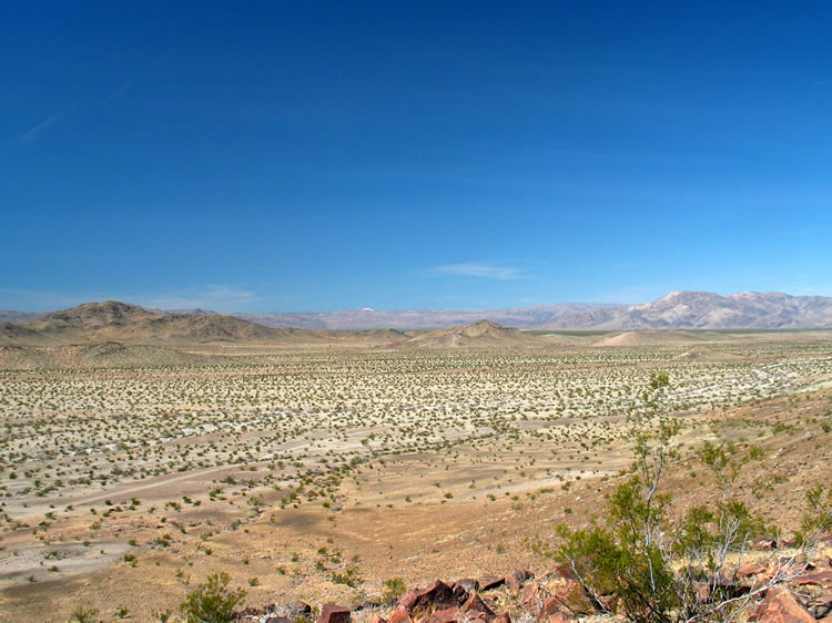 There's also a nice view up here of the surrounding area.  The snow capped peak of Mount San Gorgonio can be seen in the distance.