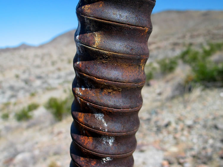 A close up of the pipe.