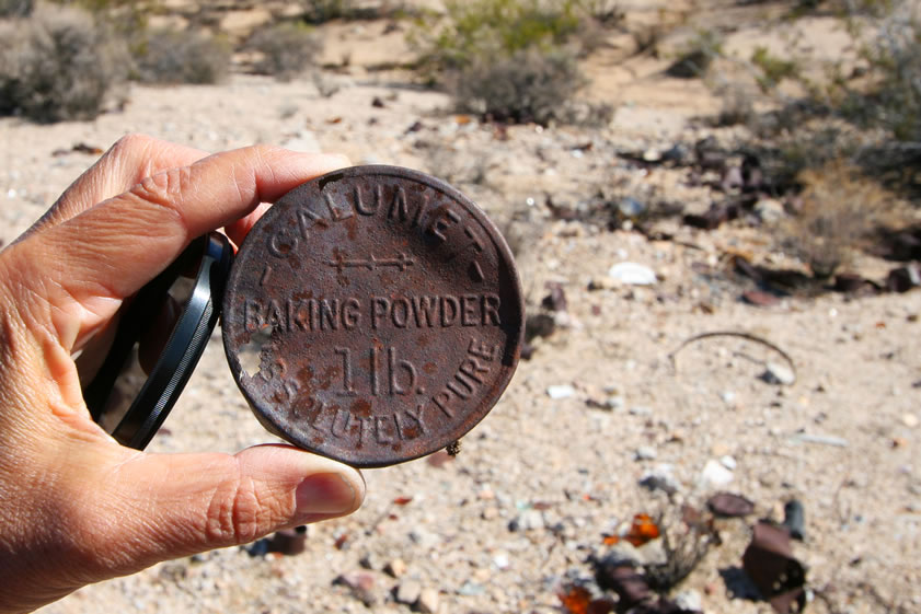 A nice embossed Calumet Baking Powder lid.