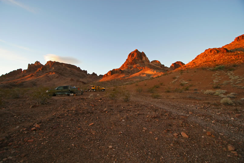 The hills surrounding our campsite remind us of the jagged spires of Tahiti, only without all the green stuff and the water.  Every direction we turn provides a panoramic view of rocky peaks, stone needles and unusual rock formations, all dappled with a riot of sunrise colors.