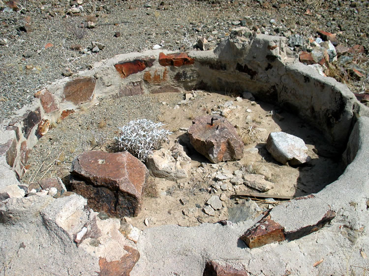 Two drag stones remain inside.  One still has a metal fitting, while the other has a hole where a fitting had been.