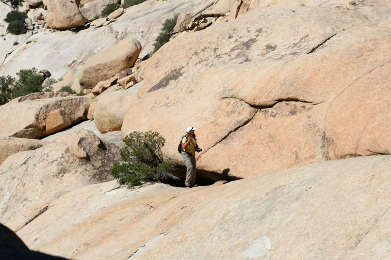 The route up to it is a moderate climb and it proved to be a lovely little retreat.  Here are a few images.