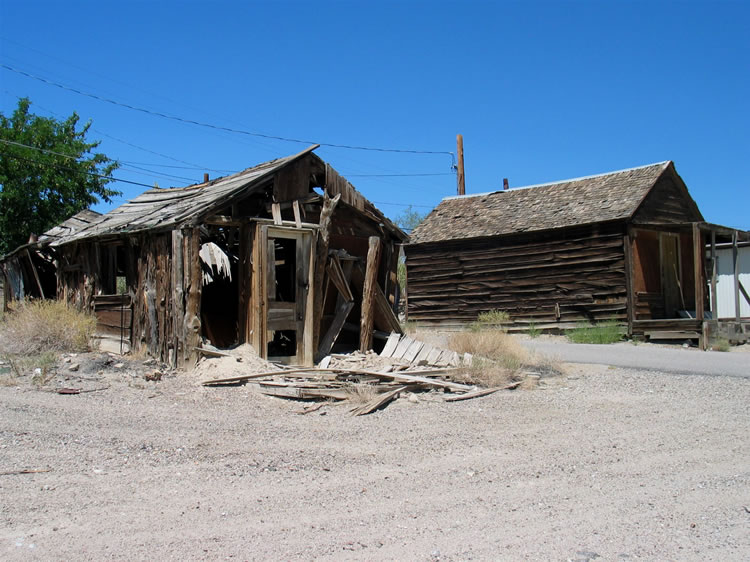 As we leave Blair and head toward the Coyote Road, which will take us back to Fish Lake Valley, we slowly pass through historic town of Silver Peak and check out some of the old buildings.