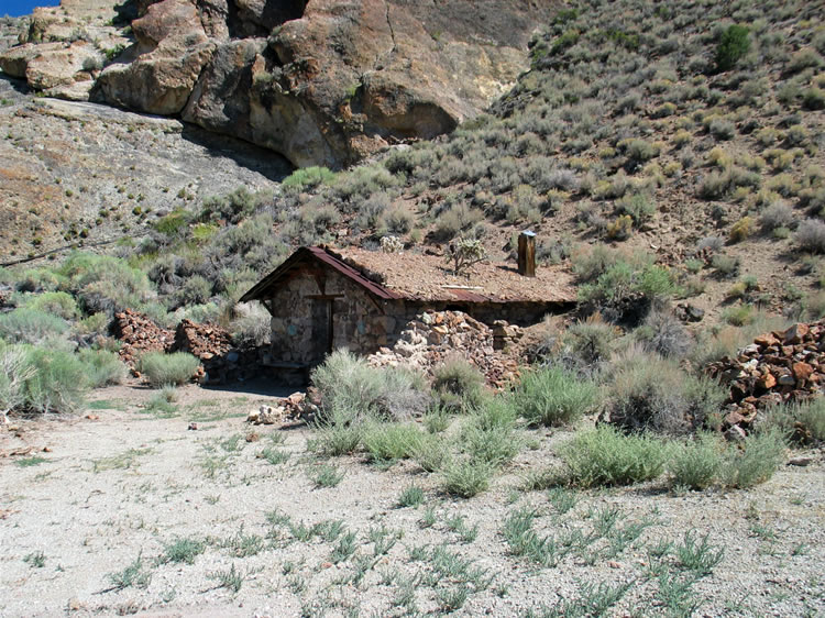 The Cave Spring cabin is located next to a large cave that is elevated above the road and which provided shelter and nearby water for prehistoric Indians.