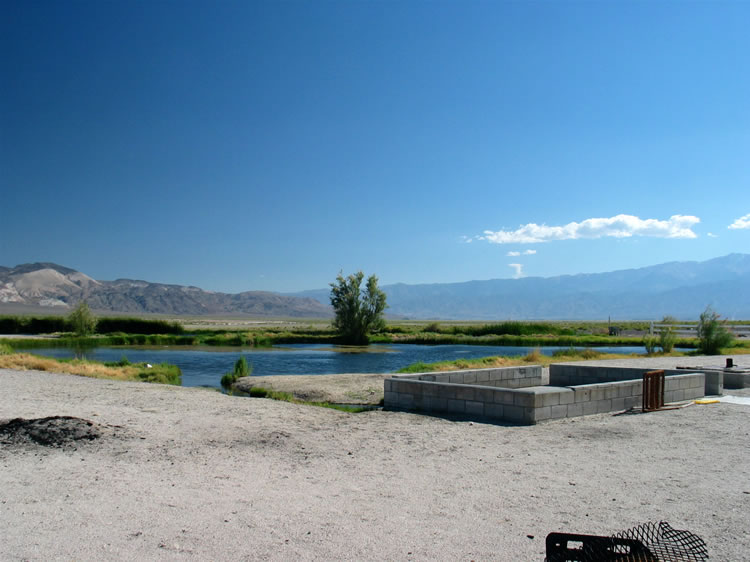 Once back into Fish Lake Valley we set out to find the Fish Lake Hot Well.  It's the result of an oil exploration well that was drilled in 1970.  It didn't produce oil, but the constant 105 degree water it struck provides a unique hot tub in the middle of nowhere!