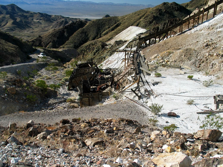 This first level reflects the earliest mining technique, lode mining.  Adits and extensive tunnel complexes emanate from this area.