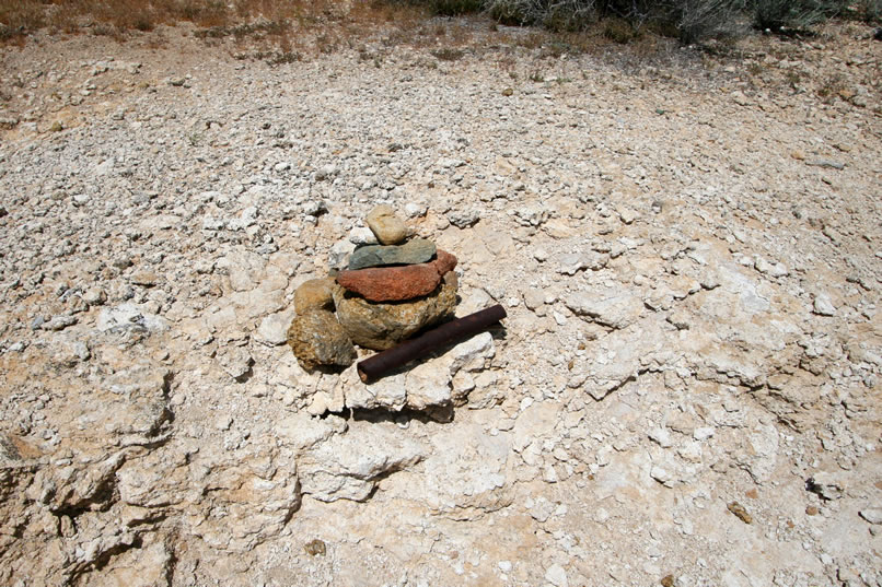 Along the trail are some cairns and pieces of the old water pipe that call attention to the fact that this is the route of the historic Iron Chief water line.