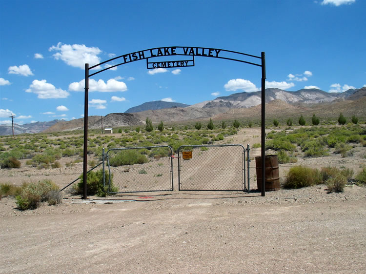 Although the new cemetery is interesting, it's the old rock walled grave sites that we're looking for.