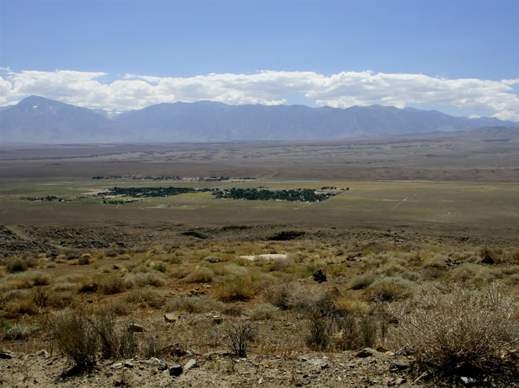 The Sacramento Mine is on the lower slopes of the White Mountains just east of the little hamlet of Chalfant that you see below.