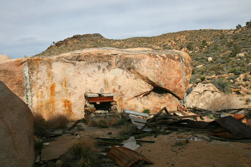 Here are some other views of the cabin site.